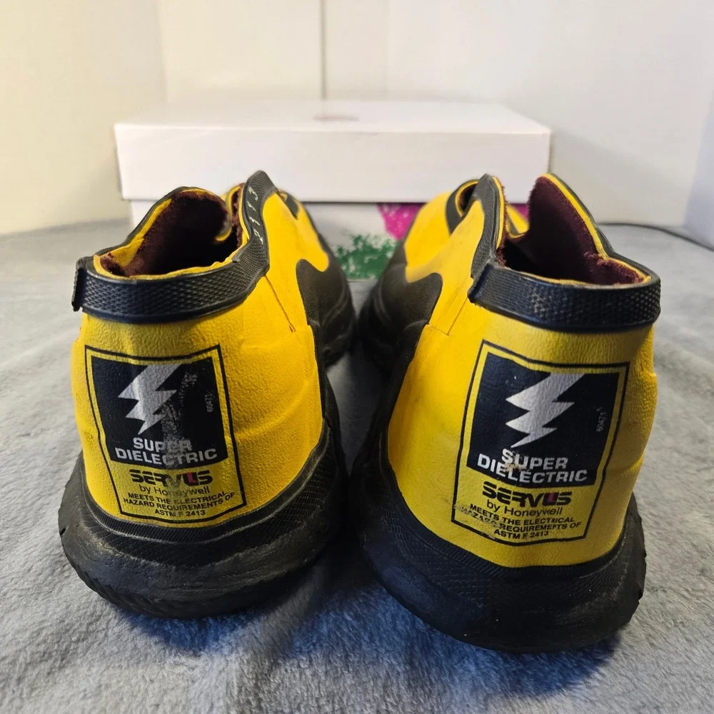 Servus by Honeywell Super Dielectric Electrical Hazard Overshoes Mens 11 Yellow
